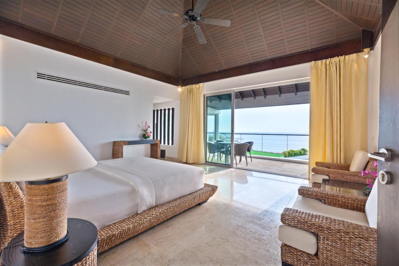 Surin Heights Villa Bagian luar foto